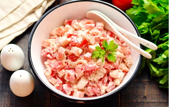 Салат «Розовый коралл» – готовится за 5 минут всего из 3 х ингредиентов, а выходит обалденно вкусно и недорого